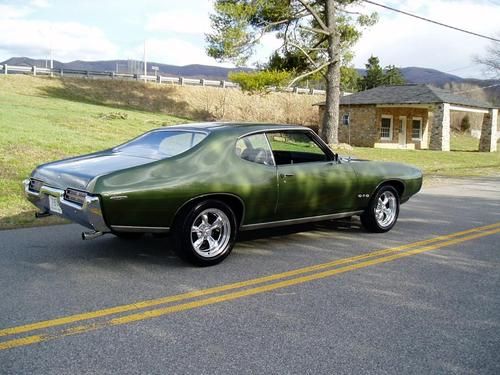1969 pontiac gto. real deal with great documentation.. must see..
