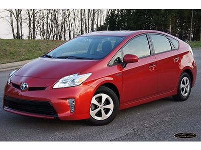 5-days *no reserve*'12 toyota prius hybrid 1-owner off lease gas saver best deal