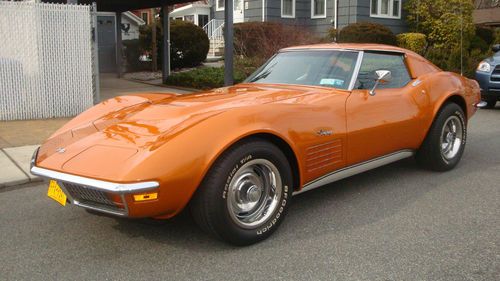 1972 chevrolet corvette coupe matching number 350 v-8, 4 speed w/ac