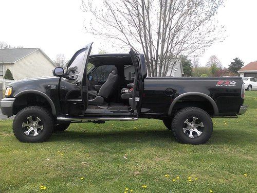 2003 ford f-150 xlt 4 door extended cab pick up 5.4l
