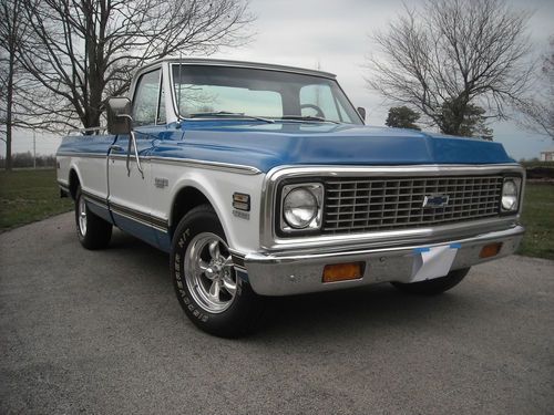 1971 chevy c-10 pickup truck