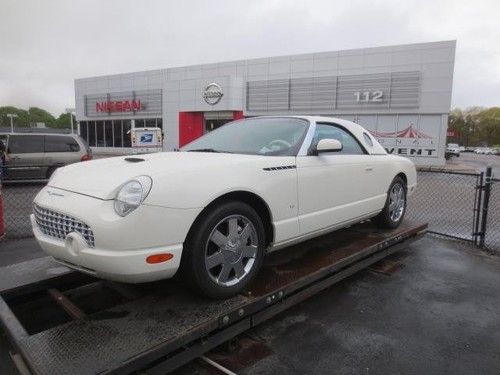 2003 ford thunderbird deluxe hard top white! clean car! we finance