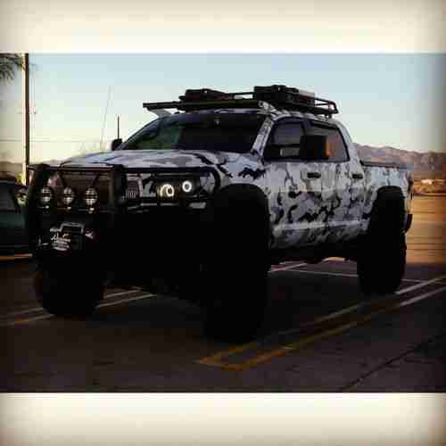 Purchase used 2011 Toyota Tundra SR5 Extended Crew Cab ...