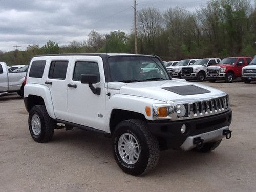 2009 hummer h3 4wd 4dr suv adventure