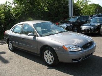 2006 ford taurus sel 66340 miles low miles good tires cloth seats fwd very clean