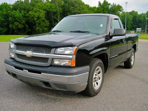 05 chevy 1500 work truck 5 speed manual bed liner v6 black