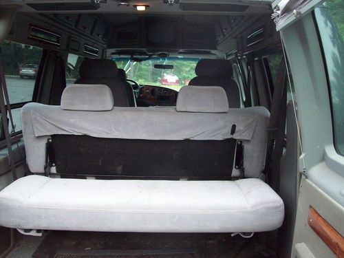 Purchase used 2002 Ford E-150 Econoline Sherrod Conversion ... Purchase used 2002 Ford E-150 Econoline Sherrod Conversion ...