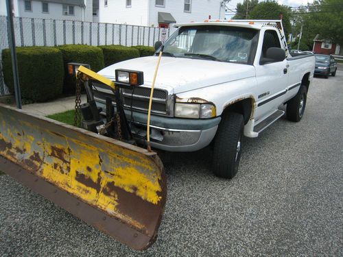 1998 dodge 2500 series 4x4 with plow - 5.9 engine
