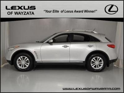 2010 fx35 awd, silver ext w/graphite int. only 28k miles, navigation, xm nav tra