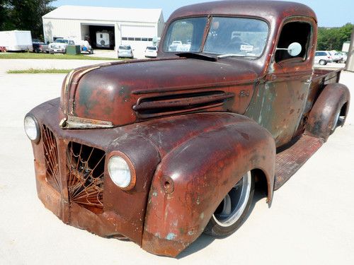 F1 shortbed stepside rat rod. air ride suspension v8 boss wheels wood bed