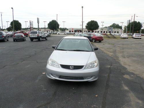 2004 honda civic value package coupe 2-door 1.7l
