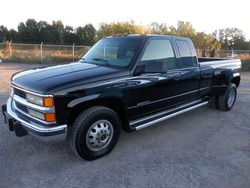 1996 chevrolet c3500 ext cab dually 2whl drive turbo diesel *extra clean*