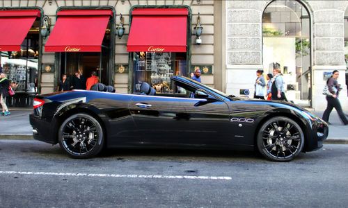 Maserati grand turismo convertible 3k miles !!!