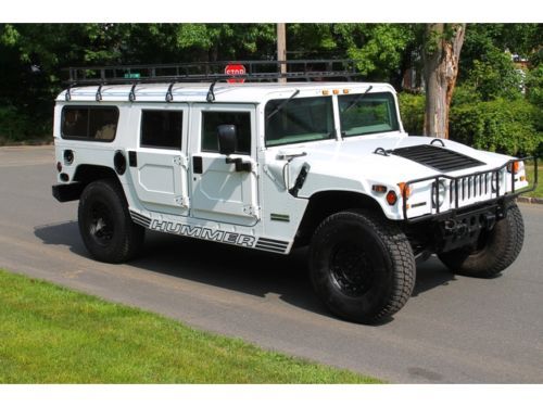 Rare  white  h1 hummer with 45,281 low miles !!!!
