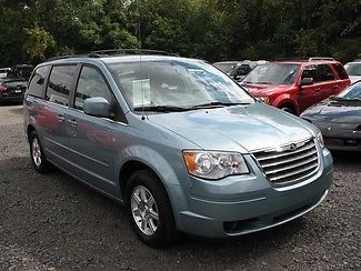 2008 chrysler town &amp;  country touring dvd rear ent heated seats 59040 miles