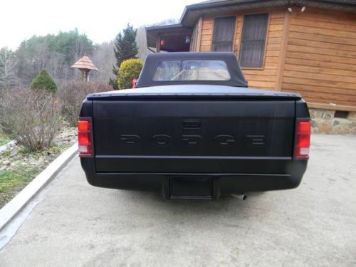 Purchase Used Convertible 1989 Dodge Dakota Sport Standard