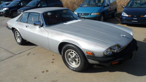30k actual miles! very clean inside and out! come see this awesome vintage jag!!