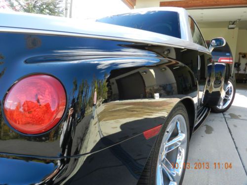 2006 chevrolet ssr base convertible 2-door 6.0l