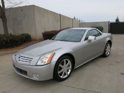 2004 cadillac xlr damaged wrecked rebuildable salvage low miles low reserve 04 !