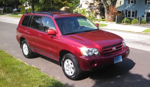 2002 toyota highlander: excellent condition, outstanding maintenance record