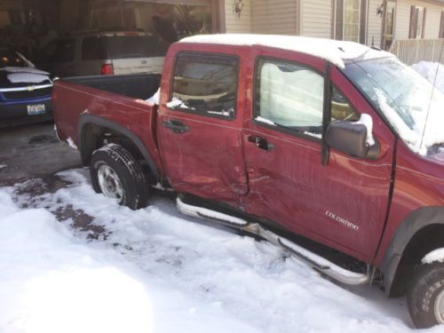 Snow Plow Truck For Sale >> Purchase used 2005 Red Chevy Colorado 4x4 4wd Crew Cab ... Snow Plow Truck For Sale >> Purchase used 2005 Red Chevy Colorado 4x4 4wd Crew Cab ...