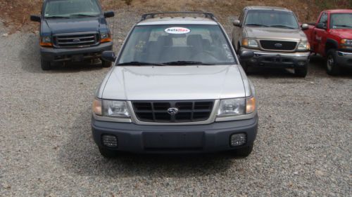 1999 subaru forester l wagon 5 speed one owner looks/runs great no reserve