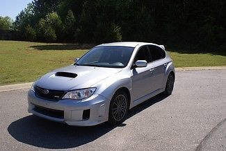 2014 subaru wrx hatchback ,silver 5 spd,800 miles like new in and out