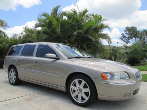 Premium package! florida owned! new tires timing belt just done! one sweet v70!