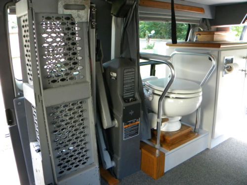 conversion bathroom van wheelchair handicap dodge 1997 accessible b2500 cars 9l ram