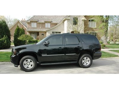 2011 chevy tahoe 4x4 9k miles fully loaded no reserve bose third row rear ent