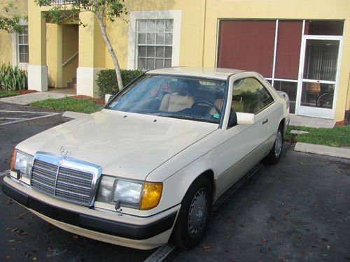 1990 mercedes-benz 300ce base coupe 2-door 3.0l