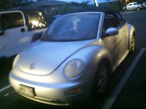 Convertible volkswagen new beetle ~~~2003