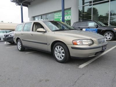 01 volvo v70 power glass sunroof/leather seats/climate package