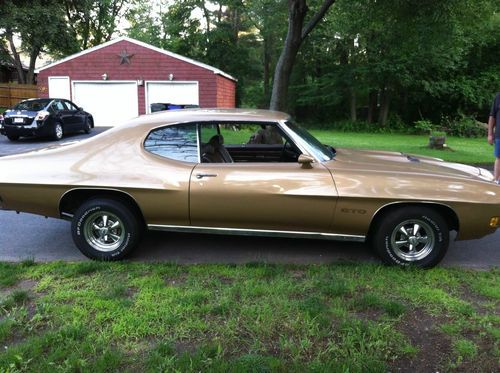 1970 pontiac gto base 6.6l