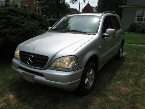 2000 mercedes-benz ml320 4x4 wow!! hi miles $ave now very clean sharp safe nr