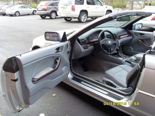 2005 BMW 330Ci Base Convertible 2-Door 3.0L LOW RESERVE, image 7