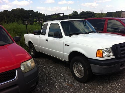 2004 ford ranger xlt ext cab pickup 4-door 3.0l w/ tool box and utility rack