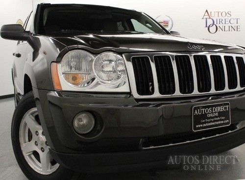We finance 05 gr cherokee 4wd leather heated seats sunroof cd changer tow hitch