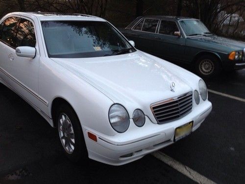 Buy Used 2000 E320 4matic Mercedes Benz White Grey Interior
