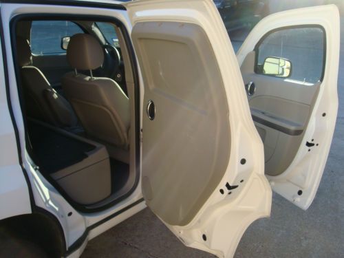 Used Cars Houston By Owner >> Buy used 2009 Chevy HHR Panel White Wagon Truck Two door ... Used Cars Houston By Owner >> Buy used 2009 Chevy HHR Panel White Wagon Truck Two door ...