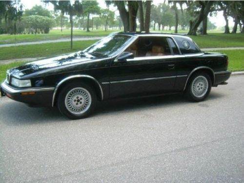 Chrysler tc by maserati , two tops, leather, tinted glass, very clean