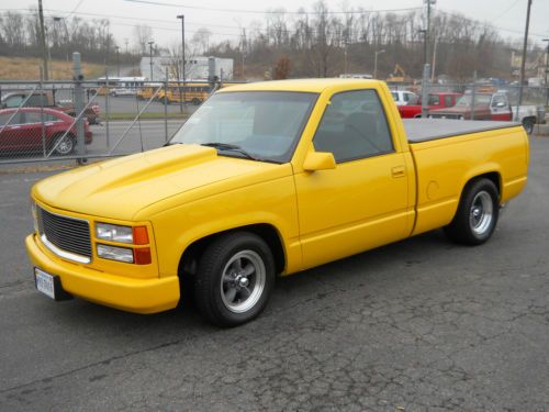 1993 yellow chevrolet 1500 custom  pickup  &#034; great condition&#034;