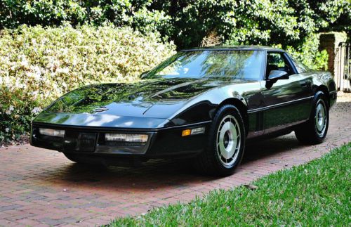 Very rare triple black 1984 chevrolet corvette cross fire injection 39,714 miles