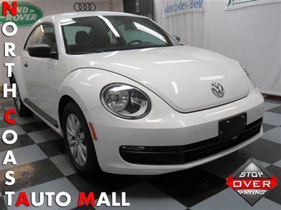 2013(13)beetle coupe fact w-ty only 4k white/black mp3 abs save huge !!!