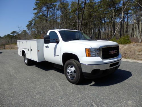 2013 gmc sierra 3500hd 4wd 11ft utility body hydraulic tommy lift gate