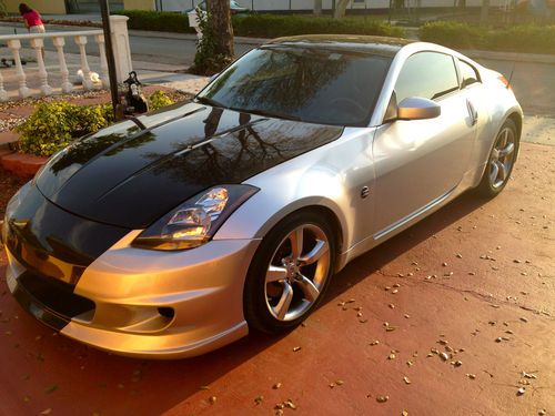 Nissan 350z 2006 great price, amazing conditions