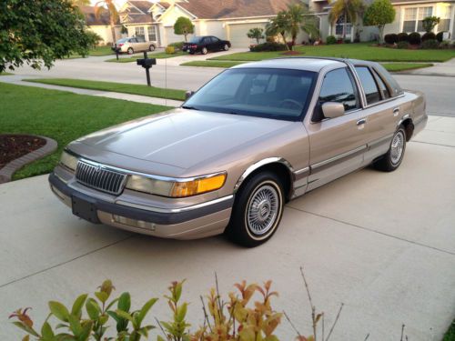 1992 mercury grand marquis gs sedan 4-door 4.6l