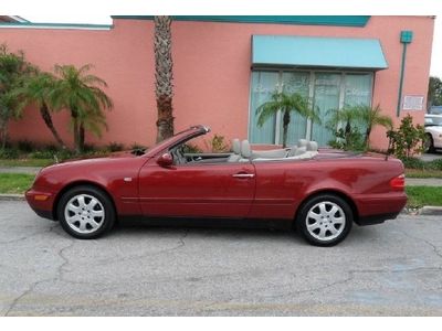 Clk320  convertible, power top, full power options, must see!!!
