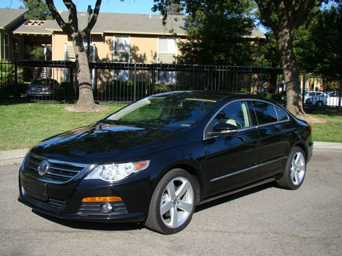 2012 volkswagen cc, only 5k mi, leather, navigation, heated seats, roof, tint!