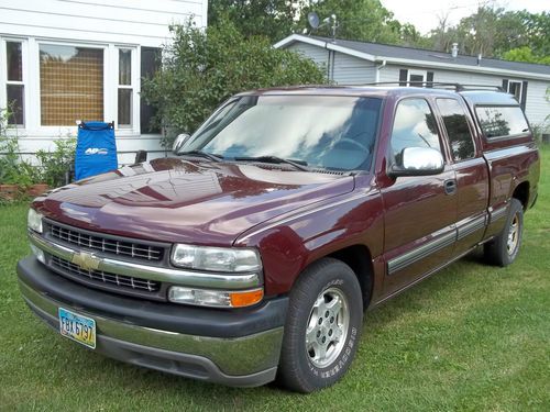 Extended cab with matching truck cap. clean interior and exterior, low mileage